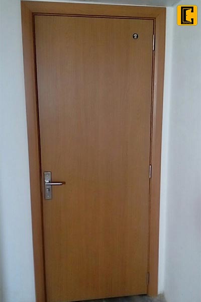 Mẫu cửa gỗ công nghiệp hiện nay