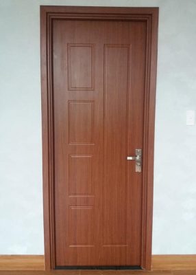 Cửa nhựa composite