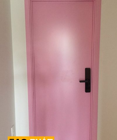 Cửa nhựa composite cho phòng ngủ bé gái