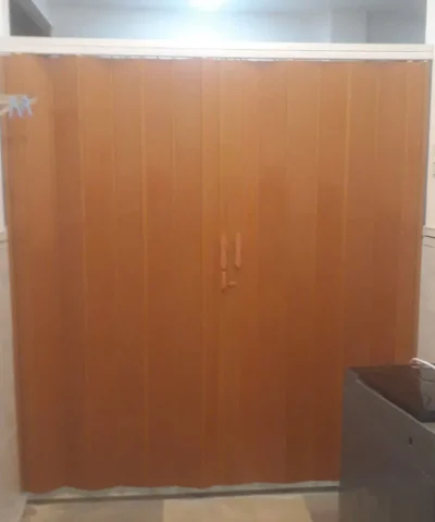 Cửa xếp nhựa giả gỗ
