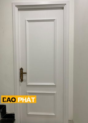 cửa phòng ngủ màu trắng tại TP.HCM