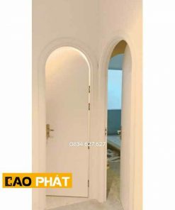 Cửa Vòm màu trắng
