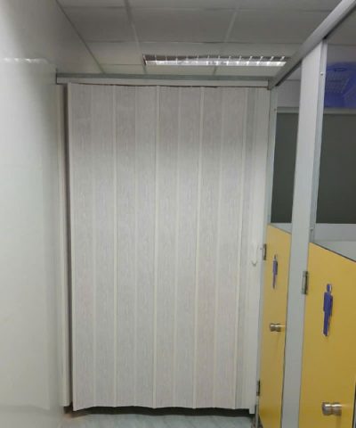 Cửa Xếp Nhựa khổ Lớn