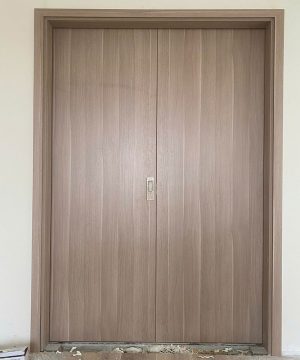 Cửa Lùa Âm Tường, lùa lọt khe