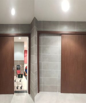 Cửa lùa nhựa phòng ngủ