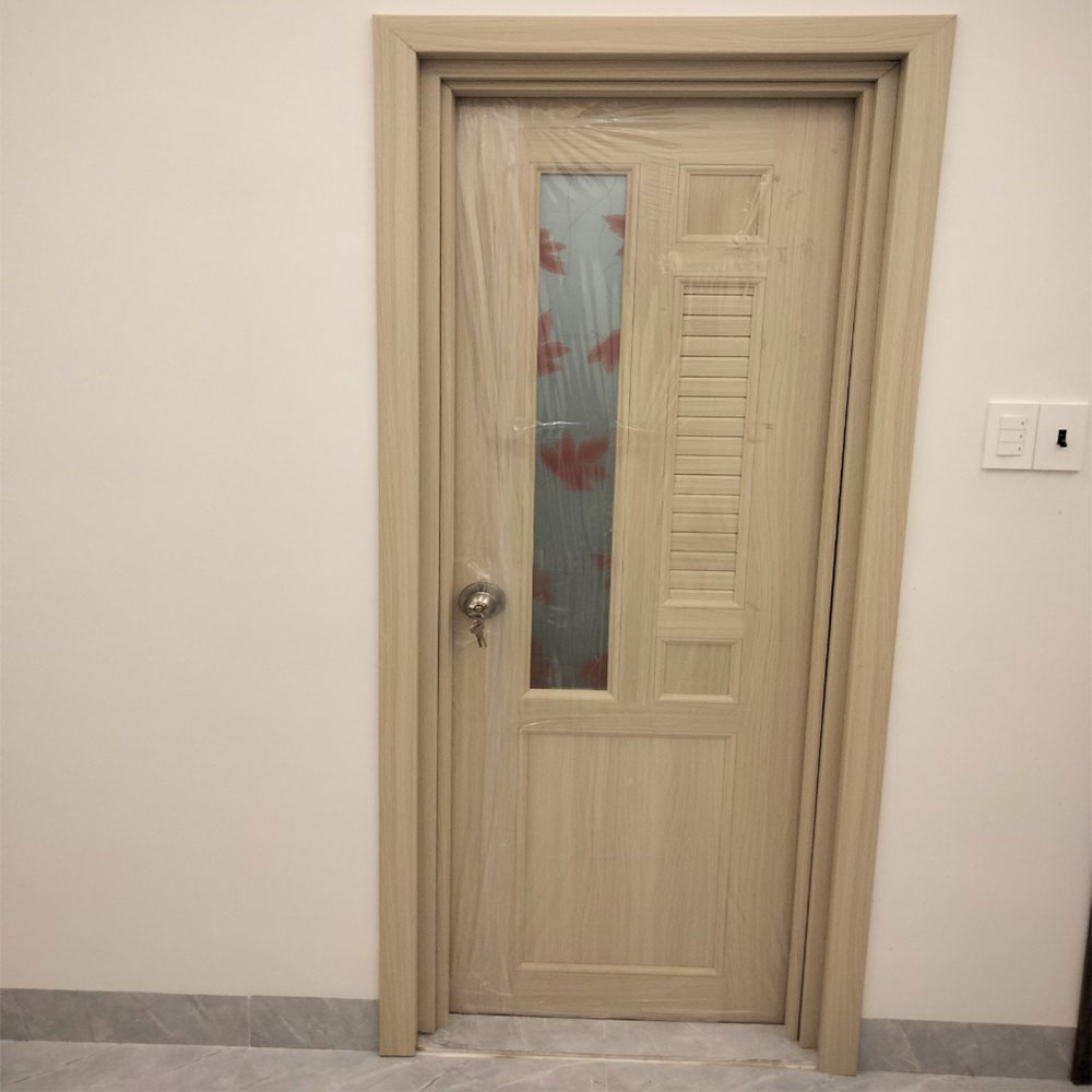 Cửa nhà vệ sinh giá rẻ