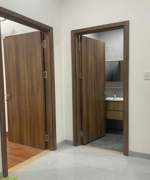 Giá cửa nhựa hàn quốc