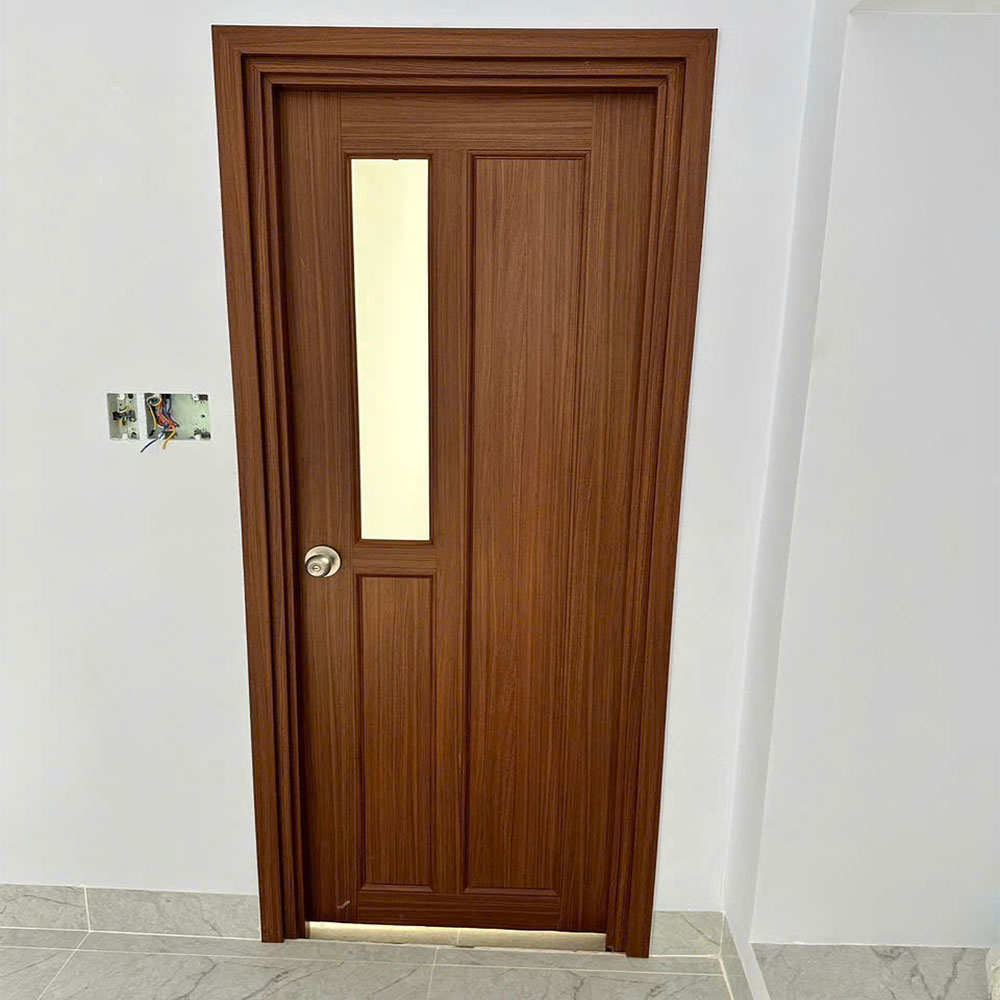 Cửa phòng vệ sinh